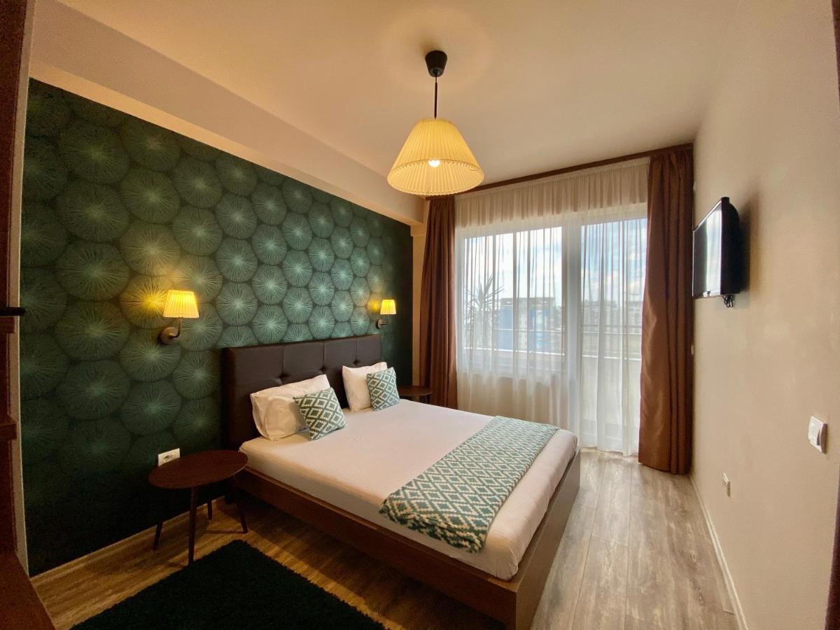 Valy Apartments Summerland Mamaia Eksteriør bilde