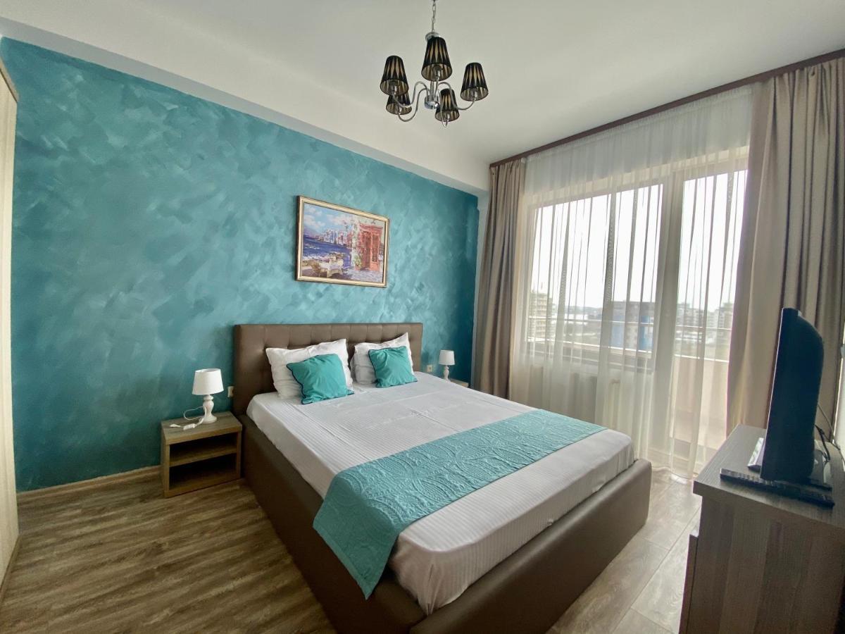 Valy Apartments Summerland Mamaia Eksteriør bilde