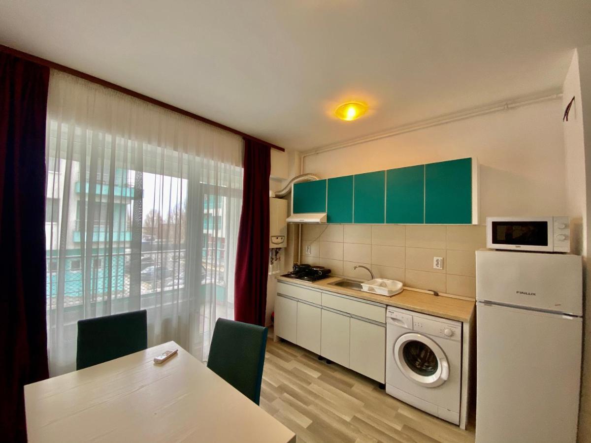 Valy Apartments Summerland Mamaia Eksteriør bilde