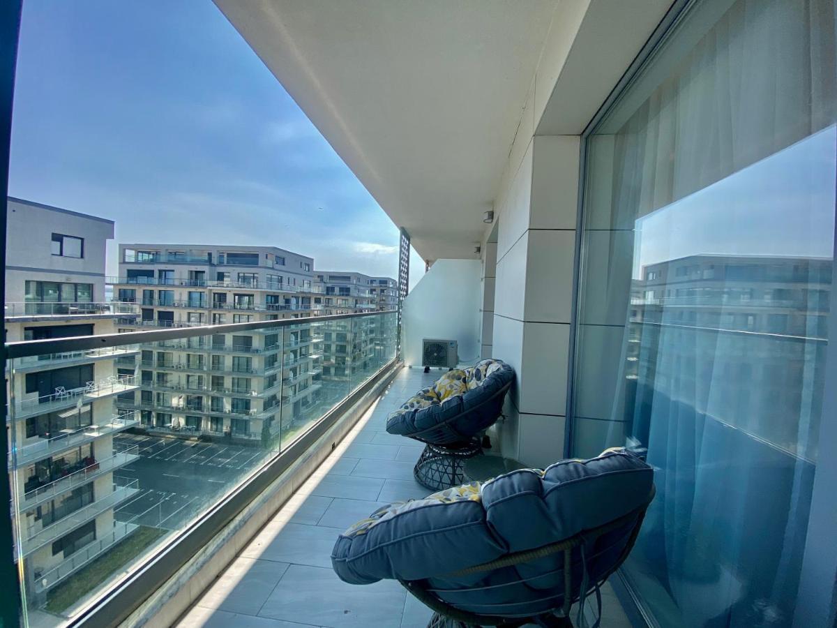 Valy Apartments Summerland Mamaia Eksteriør bilde