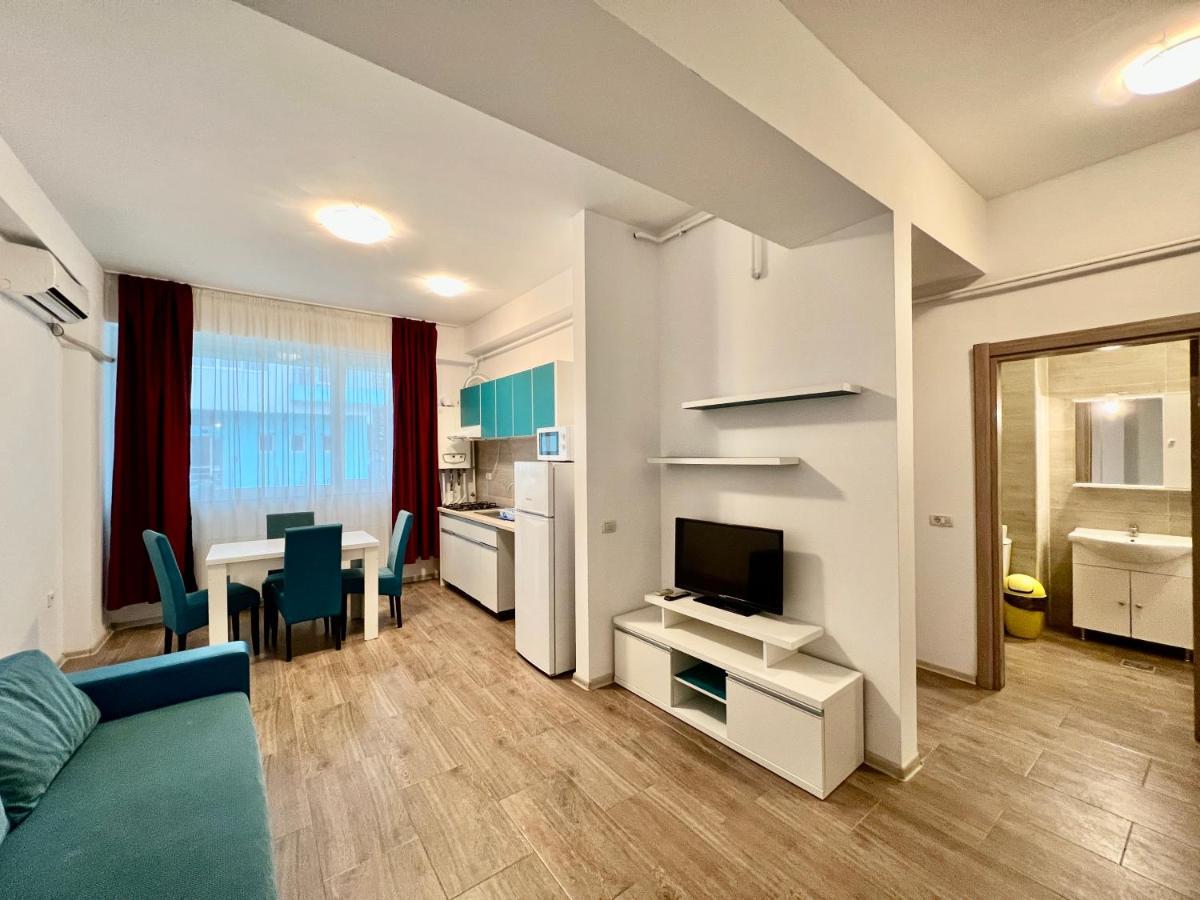 Valy Apartments Summerland Mamaia Eksteriør bilde